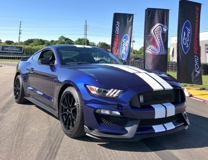 La gama Mustang Shelby GT350 2019 recibe mejoras de bastidor y aerodinámicas