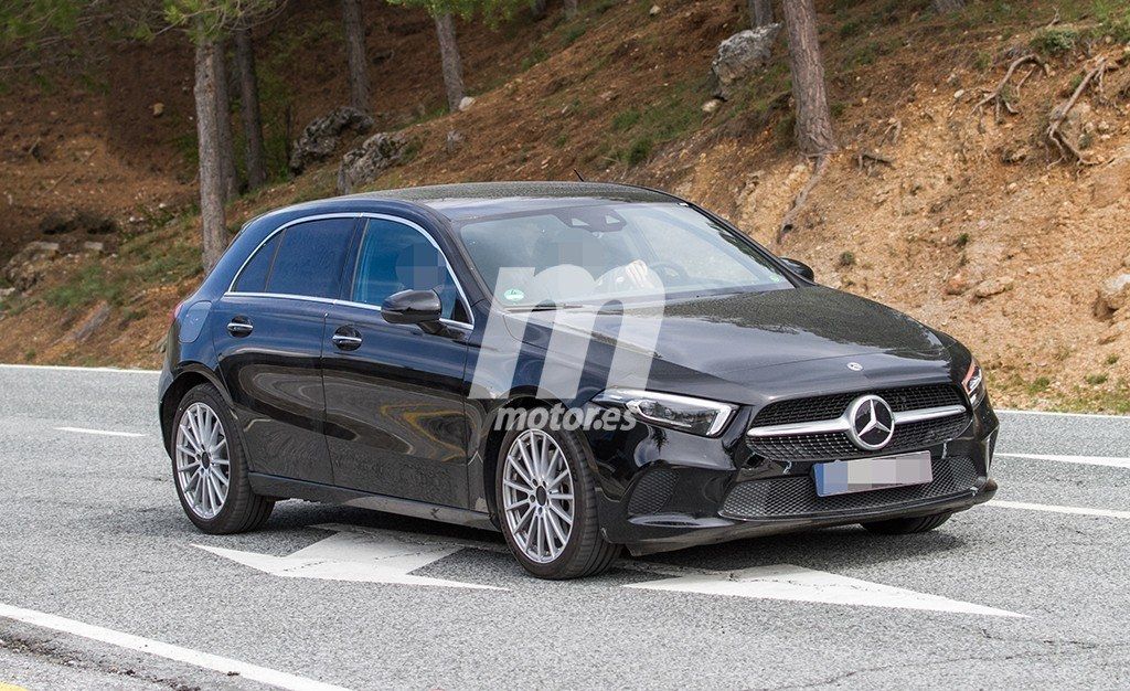 El nuevo Mercedes Clase A híbrido cazado totalmente al descubierto