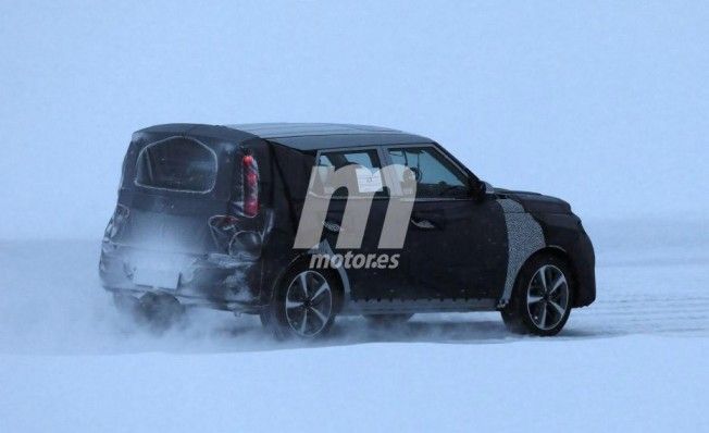 Kia Soul 2019 - foto espía posterior