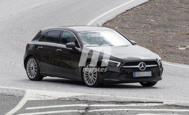 Mercedes Clase A híbrido - foto espía