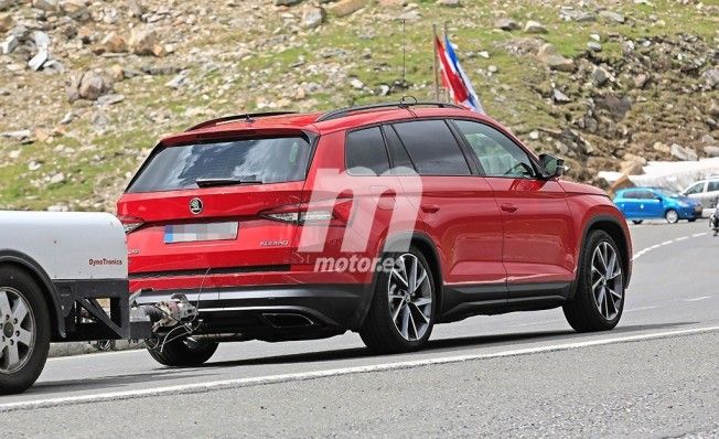 Skoda Kodiaq RS - foto espía posterior