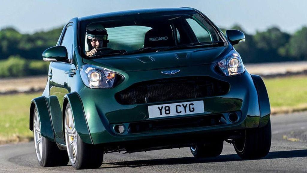 Aston Martin Cygnet V8: ocho cilindros y 430 CV para este cohete urbano