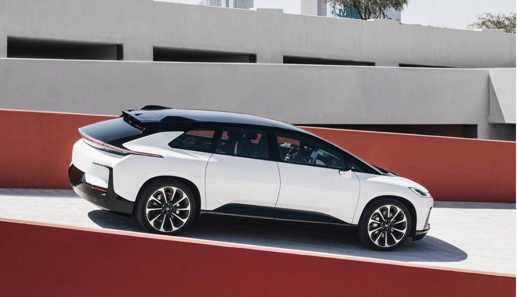 Faraday Future ya ensambla con procesos de producción en su factoría