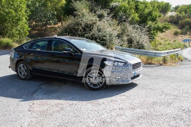 Ford Mondeo 2019 - foto espía