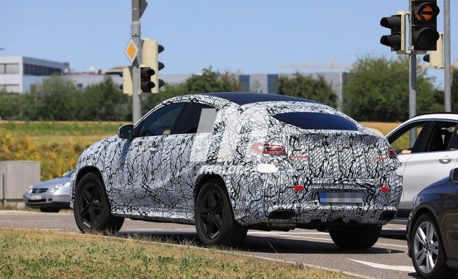 Mercedes Clase GLE Coupé 2020 - foto espía posterior