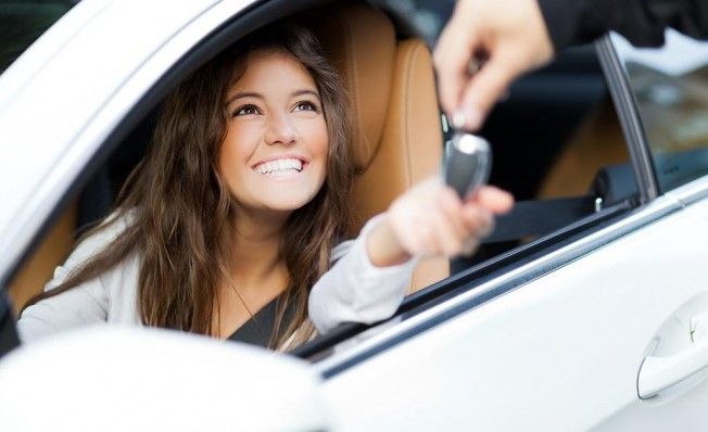 Más de la mitad de españoles prefiere comprar un coche de segunda mano