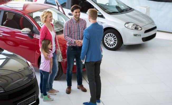 Más de la mitad de españoles prefiere comprar un coche de segunda mano