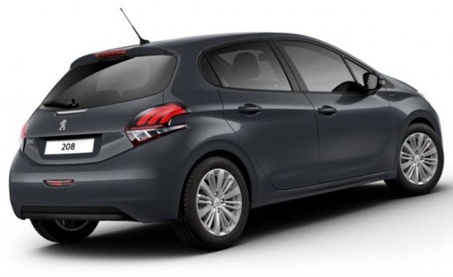 Peugeot 208 Signature Edition - posterior