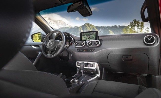 Mercedes Clase X 350 d 4MATIC - interior