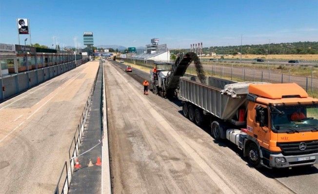 Reasfaltado del Circuito del Jarama