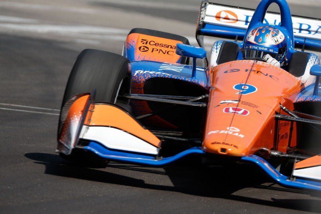 Scott Dixon da un paso de gigante ganando en Toronto