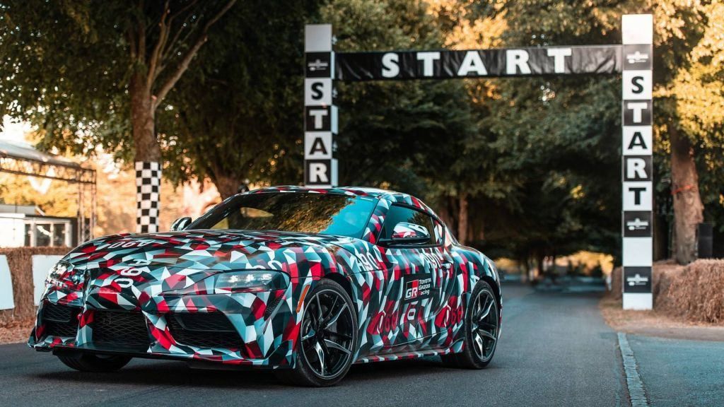 El interior del Toyota Supra cuenta con mucho ADN del BMW Z4