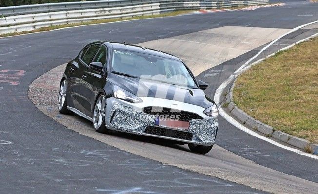 Ford Focus ST 2019 - foto espía