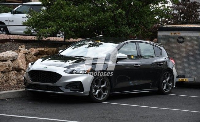 Ford Focus ST 2019 - foto espía