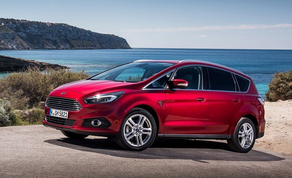 El Ford S-MAX se despide de la gasolina y lo apuesta todo al diésel