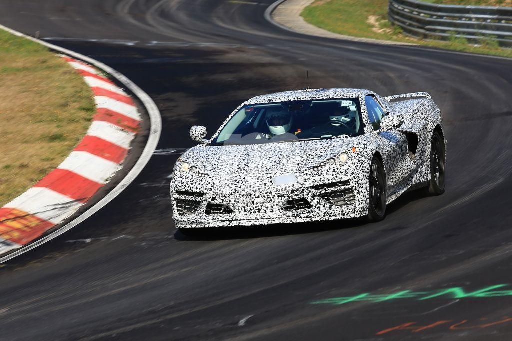 El nuevo Chevrolet Corvette C8 se estrena en la pista de Nürburgring