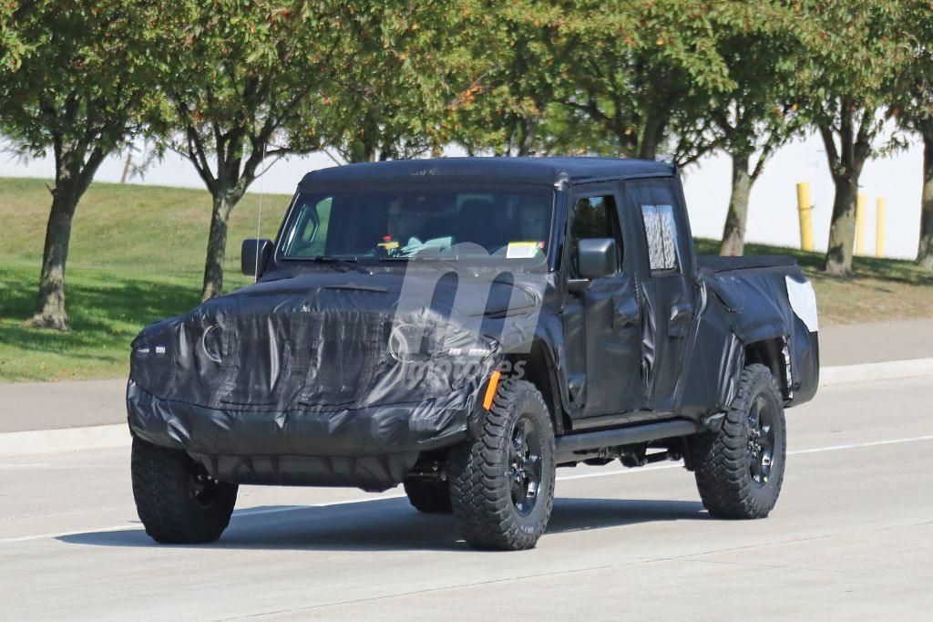 Las nueva versión off-road del Jeep Scrambler pick-up ya rueda en la calle