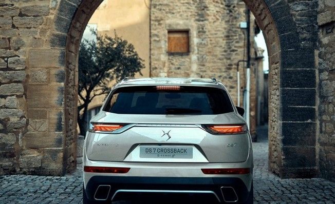 DS 7 Crossback E-Tense 4x4 - posterior