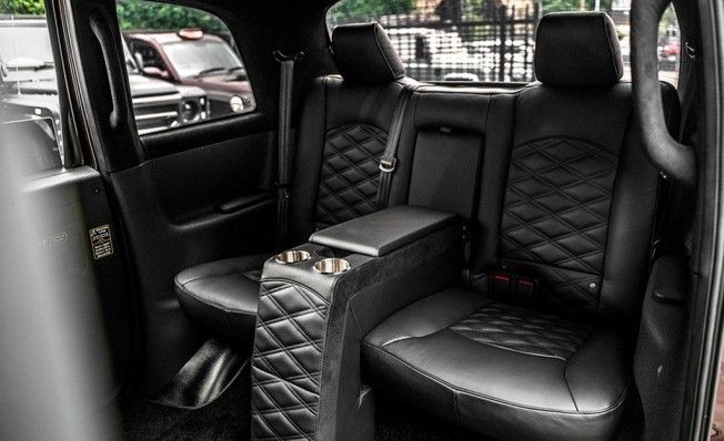 Taxi TX4 preparado por Kahn Design