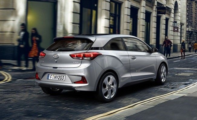 Hyundai i20 Coupé 2018 - posterior