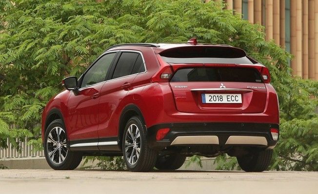 Mitsubishi Eclipse Cross - posterior