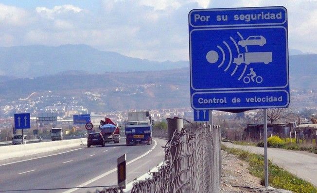 Aviso de control de velocidad