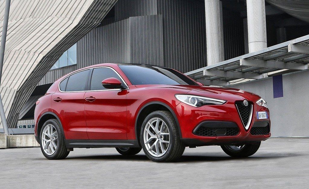 El Alfa Romeo Stelvio estrena motores diésel más potentes