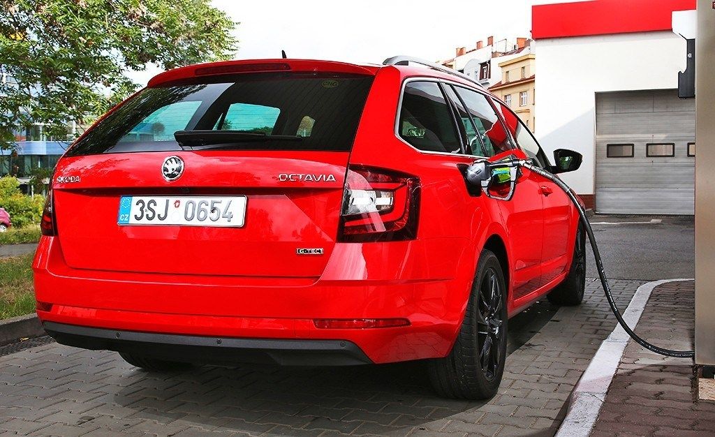 El Skoda Octavia G-TEC, propulsado por gas natural, estrena motor de 130 CV