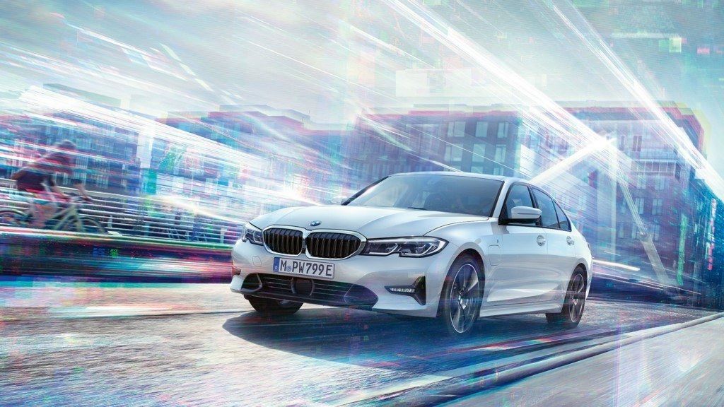 BMW lanzará la nueva generación del híbrido enchufable 330e en verano de 2019