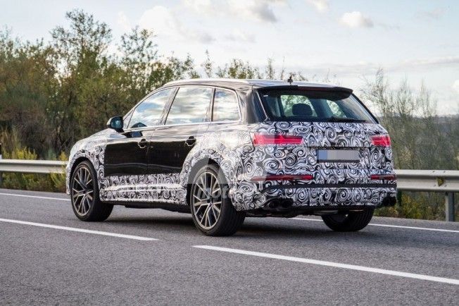 Audi SQ7 2019 - foto espía posterior