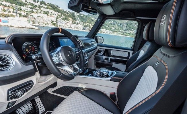 Brabus 700 Widestar - interior