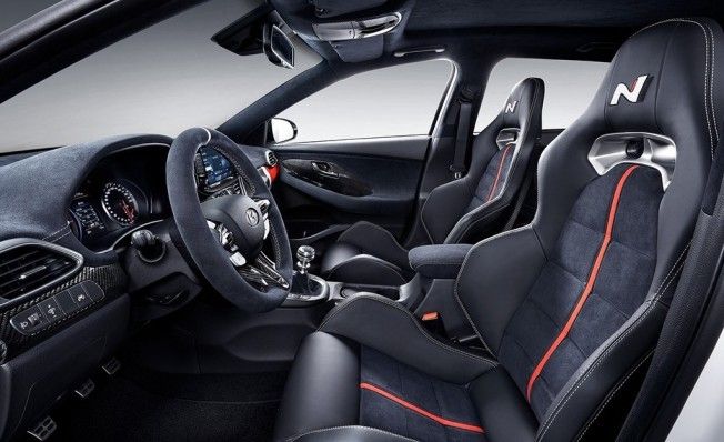 Hyundai i30 N Option - interior