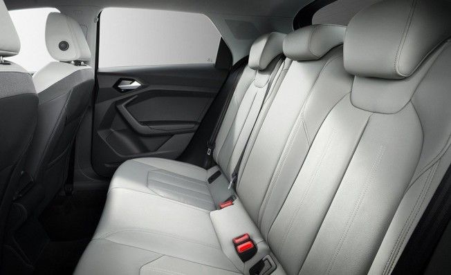 Audi A1 Sportback 2019 - interior