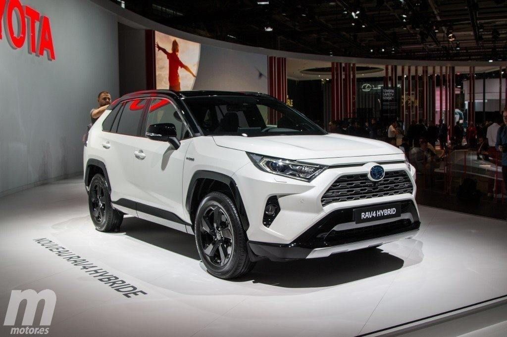 El nuevo Toyota RAV4 Hybrid 2019 llega a suelo europeo debutando en el Salón de París