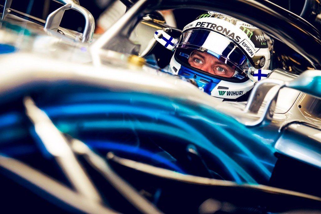 Bottas domina los segundos libres, con Verstappen al acecho