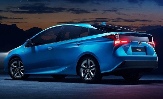 Toyota Prius 2019 - posterior