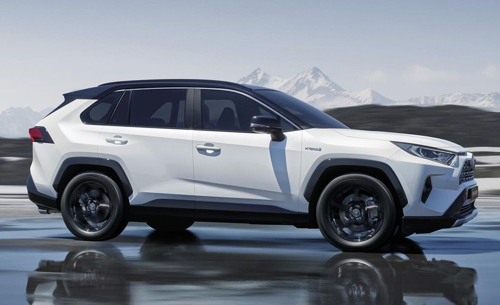 Toyota RAV4 2019, precios y gama del renovado SUV híbrido