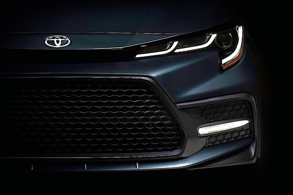 Nuevo teaser del Toyota Corolla Sedán antes de su presentación en China y California