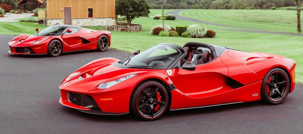 Ferrari LaFerrari coupé y LaFerrari Aperta a subasta simultáneamente