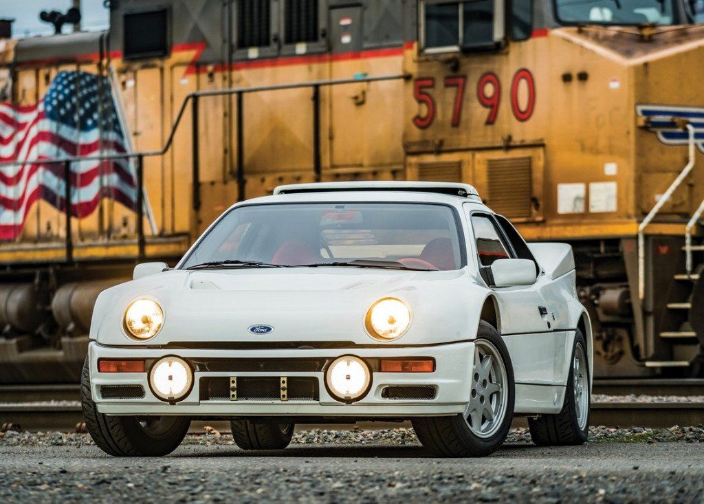 En venta impecable ejemplar de los raros Ford RS200 de calle