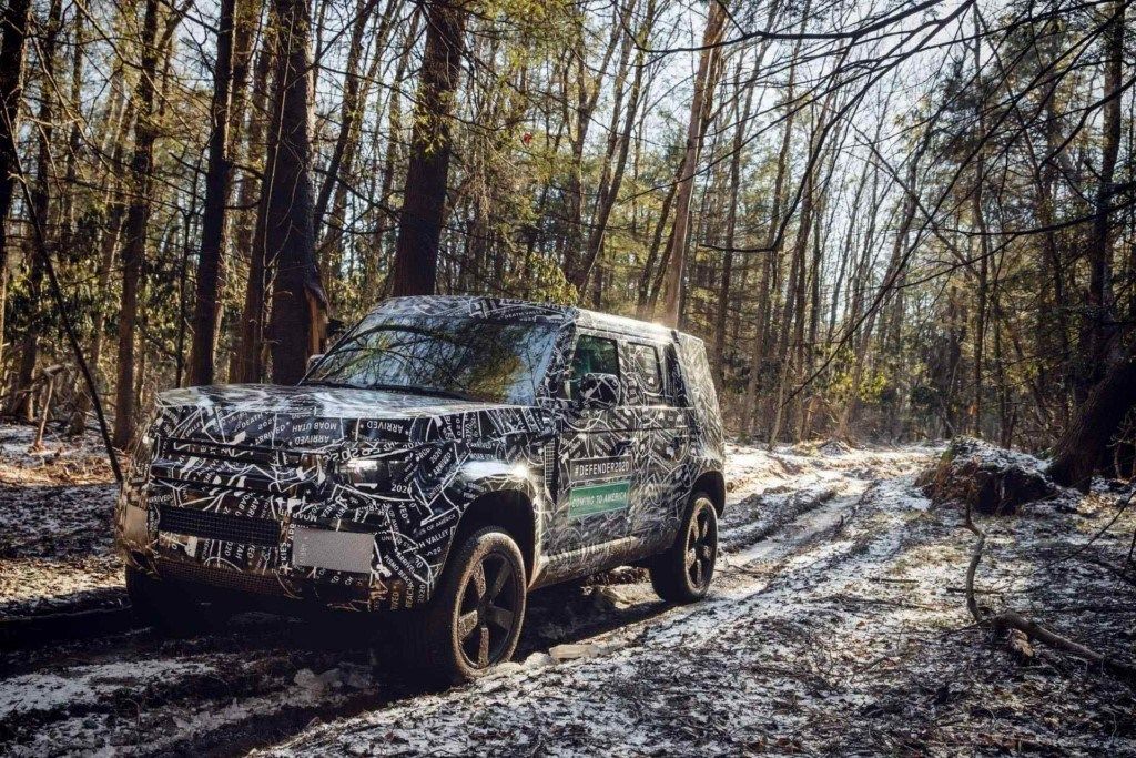 Land Rover demuestra la capacidad off-road del nuevo Defender 2020