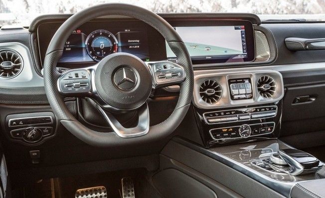 Mercedes G 350 d - interior