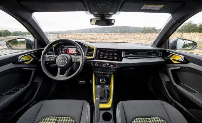 Audi A1 Sportback 2019 - interior