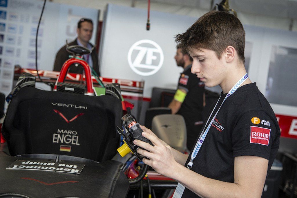 Arthur Leclerc y Nato, rumbo al 'rookie test' con Venturi