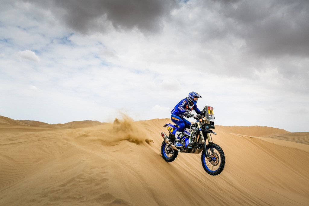 Dakar 2019, etapa 3: Xavier De Soultrait reina en el caos