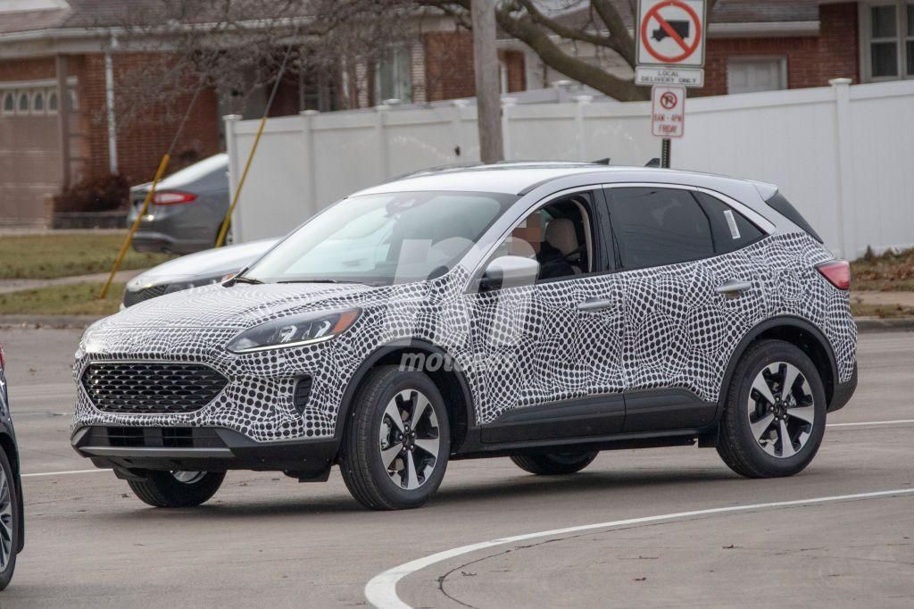 El nuevo Ford Kuga nos muestra su interior por primera vez