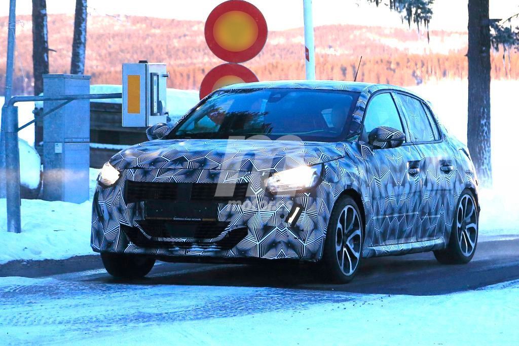 El Peugeot 208 realiza sus últimas pruebas en la nieve