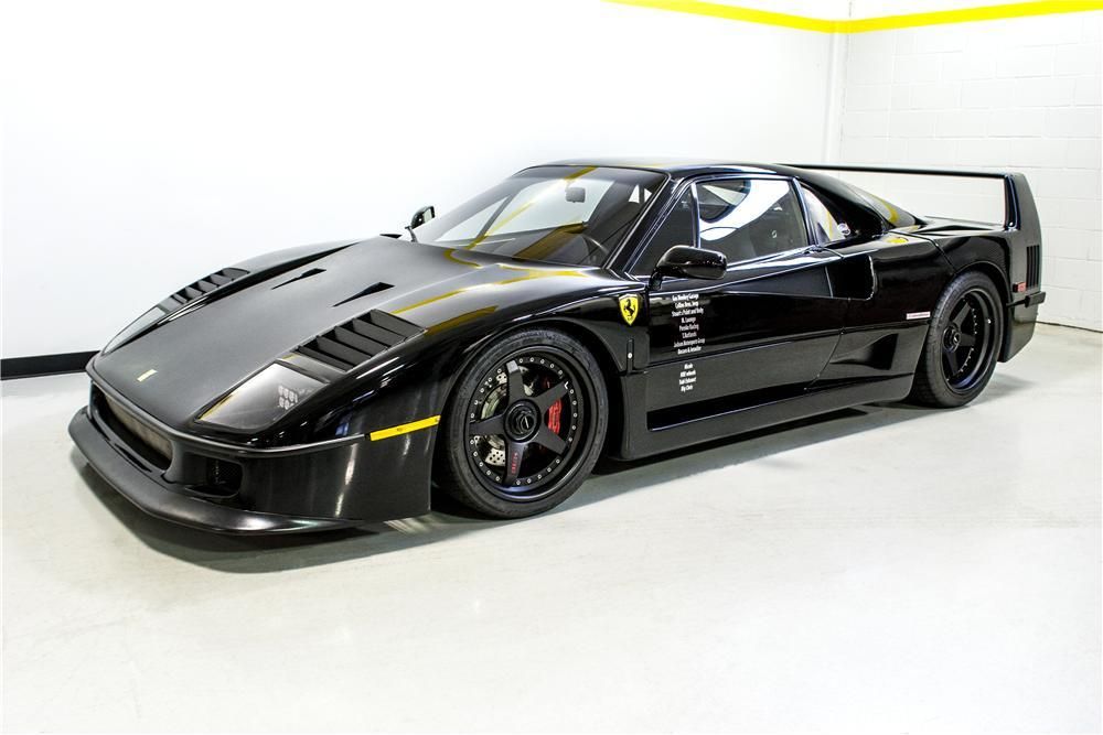 El célebre Ferrari F40 negro de Fast N’ Loud embargado y a subasta