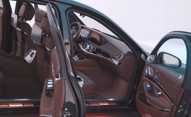 Brabus 900 - interior