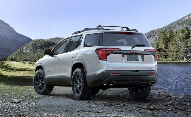 GMC Acadia 2020 - posterior